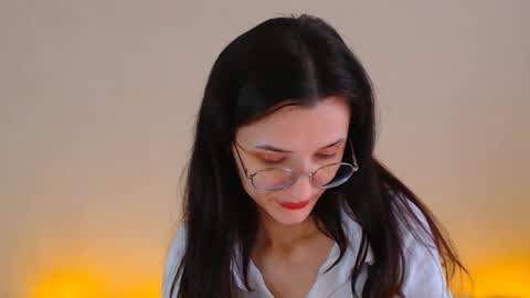 Snapshot of dorotty_ chatting on November 25, 7:19 am Your Dorotty online show from November 25, 7:19 am