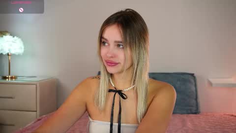 Amy online show from October 1, 8:20 am