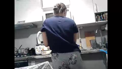 Dorrie Ann online show from October 5, 2:15 pm