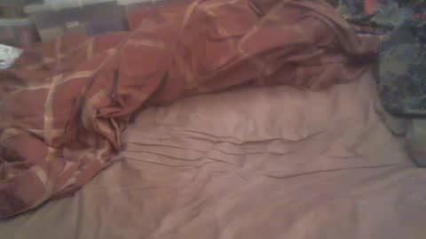 Hello  welcome to Slutsville  I am the Naked Chef  really  but you may call me Peter online show from December 4, 11:08 am