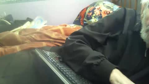 Hello  welcome to Slutsville  I am the Naked Chef  really  but you may call me Peter online show from October 15, 10:04 am