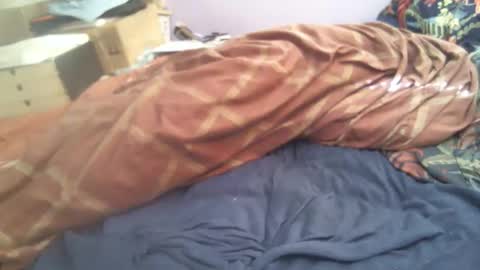 Hello  welcome to Slutsville  I am the Naked Chef  really  but you may call me Peter online show from April 23, 1:13 pm