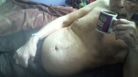 Snapshot of dorsetbiker714 chatting on June 10, 11:31 am Hello welcome to Slutsville I am the Naked Chef really but you may call me Peter online show from June 10, 11:31 am