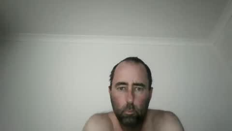 dossy1981 online show from February 6, 7:23 am