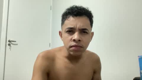 Snapshot of dotadinha chatting on March 1, 6:15 am dotadinha online show from March 1, 6:15 am