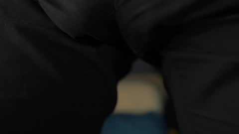 Keen online show from December 10, 3:41 am