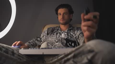 Keen online show from March 7, 11:16 pm