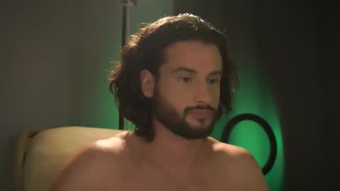 Keen online show from November 8, 5:23 pm