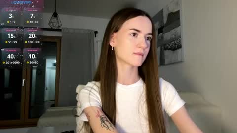Snapshot of double_sun chatting on June 5, 8:58 pm Alice and Mark online show from June 5, 8:58 pm