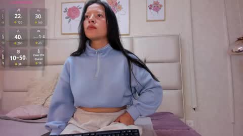 Snapshot of double_temptatiion_ chatting on May 9, 12:54 pm Vall Lufan online show from May 9, 12:54 pm