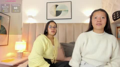 Snapshot of double_temptatiion_ chatting on May 11, 7:55 pm Vall Lufan online show from May 11, 7:55 pm