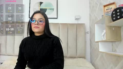 Snapshot of double_temptatiion_ chatting on June 20, 7:05 pm Vall Lufan online show from June 20, 7:05 pm