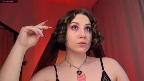 Snapshot of doublee_trouble chatting on February 16, 8:55 pm Eva ana Liza online show from February 16, 8:55 pm