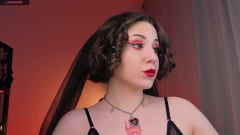 Snapshot of doublee_trouble chatting on February 18, 8:58 pm Eva ana Liza online show from February 18, 8:58 pm