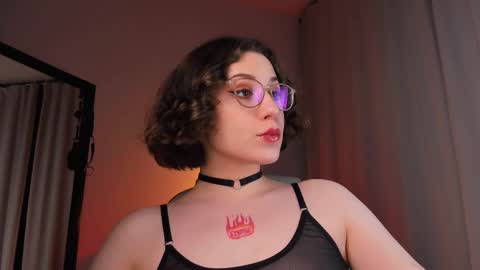 Snapshot of doublee_trouble chatting on March 3, 9:26 pm Eva ana Liza online show from March 3, 9:26 pm