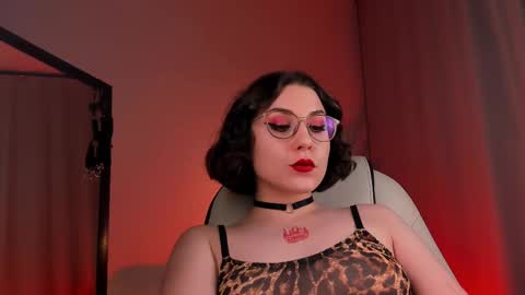 Snapshot of doublee_trouble chatting on March 11, 4:10 am Eva ana Liza online show from March 11, 4:10 am