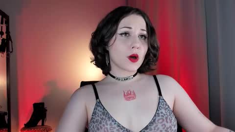 Snapshot of doublee_trouble chatting on October 6, 2:47 pm Eva ana Liza online show from October 6, 2:47 pm