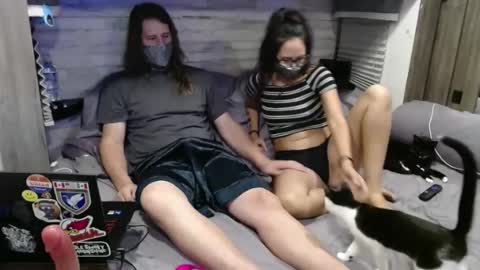 doubletrouble2639 online show from July 7, 5:10 am
