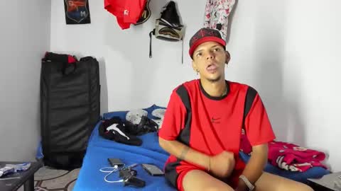 douglas_gallegos online show from February 12, 5:57 am