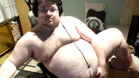 dovahkaat online show from April 17, 9:07 pm