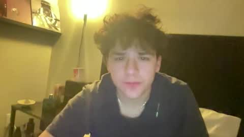 Snapshot of downlow_22 chatting on February 16, 7:37 am DownLow 22 online show from February 16, 7:37 am