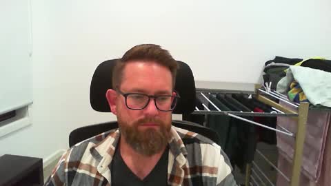 Snapshot of downunderwonder13 chatting on November 30, 11:03 am downunderwonder13 online show from November 30, 11:03 am