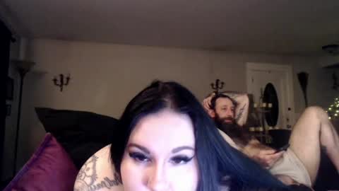 DownWithTheThiccness online show from June 15, 1:19 am