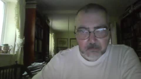 doxoebloke68 online show from October 3, 12:02 pm