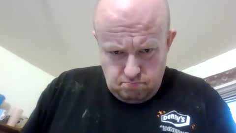 doyle5557gmailcom online show from January 6, 5:59 pm