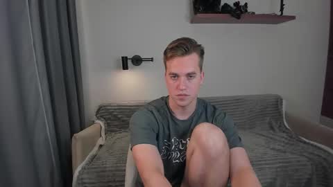 Mervin  online show from September 13, 8:08 pm