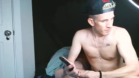 dracoisback online show from October 13, 4:45 am