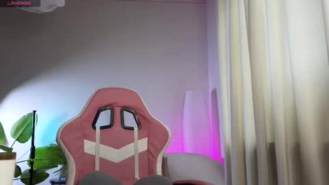 Lisbeth Salander online show from November 27, 6:37 am