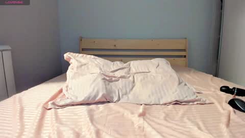 Snapshot of dragon_princesss chatting on February 2, 7:14 pm Airi online show from February 2, 7:14 pm