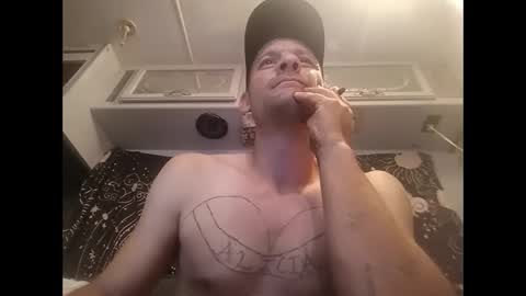 Snapshot of dragonoid96 chatting on December 1, 3:11 am lovemachine online show from December 1, 3:11 am