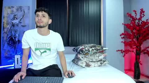 Drake and Zara online show from April 18, 12:42 pm