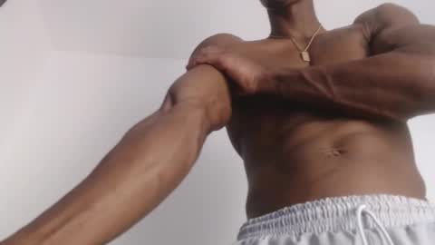 Drake 23 online show from November 28, 9:17 pm