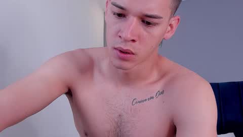 drake_carter1 online show from November 26, 2:40 pm
