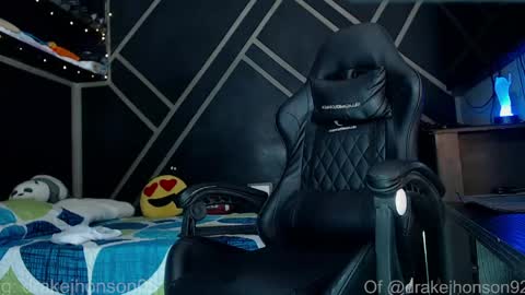 Drake online show from April 22, 4:37 am