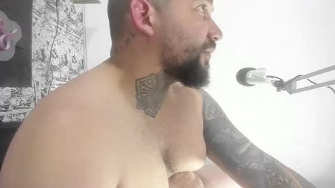 drake whitee Independent Model online show from December 5, 3:48 am