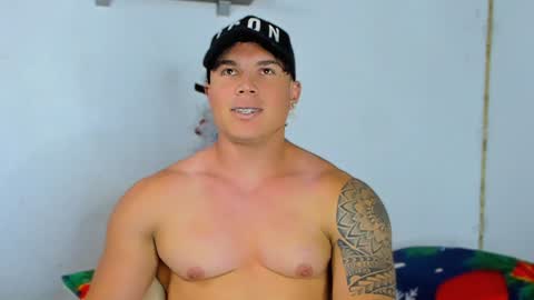 drake_xion1 online show from January 4, 7:34 pm