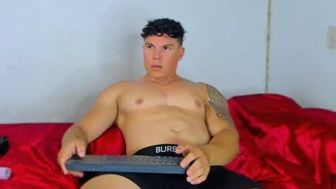 drake_xion1 online show from January 28, 12:36 am