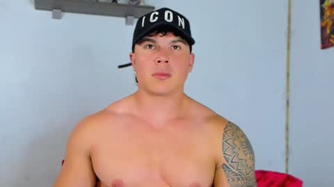 drake_xion1 online show from February 9, 3:22 am