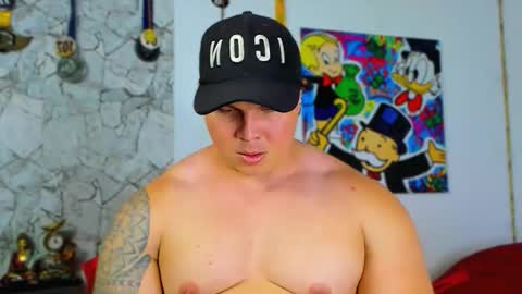 drake_xion1 online show from September 15, 8:31 pm