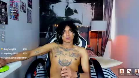 Snapshot of drakee20 chatting on June 30, 9:49 pm DRAKE online show from June 30, 9:49 pm