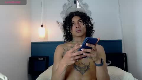 Snapshot of drakee20 chatting on July 30, 6:12 am DRAKE online show from July 30, 6:12 am