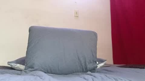 Andrs  Independent Model online show from March 9, 7:37 pm