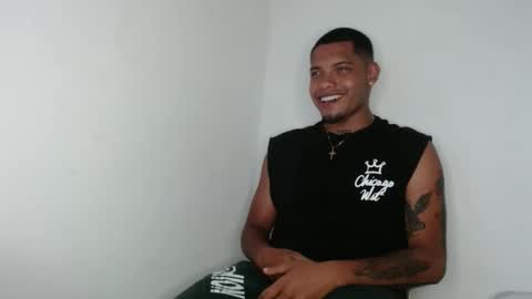 Snapshot of drako_monstercock chatting on February 28, 10:50 pm drako_monstercock online show from February 28, 10:50 pm