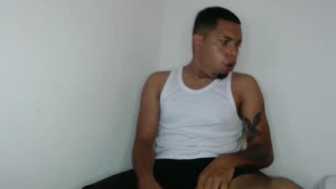 Snapshot of drako_monstercock chatting on March 8, 7:31 pm drako_monstercock online show from March 8, 7:31 pm