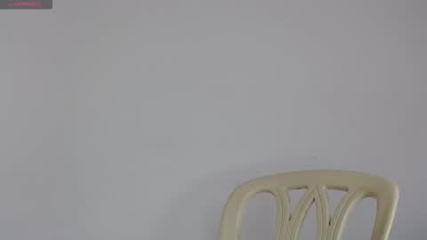 Snapshot of drako_monstercock chatting on October 27, 7:40 pm drako_monstercock online show from October 27, 7:40 pm