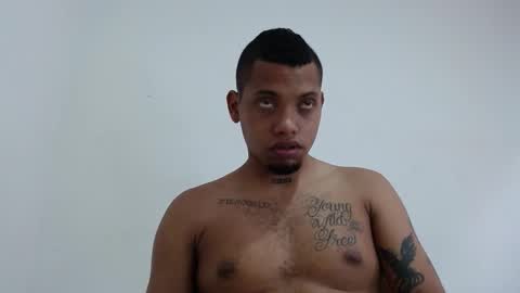 Snapshot of drako_monstercock chatting on November 27, 8:44 pm drako_monstercock online show from November 27, 8:44 pm